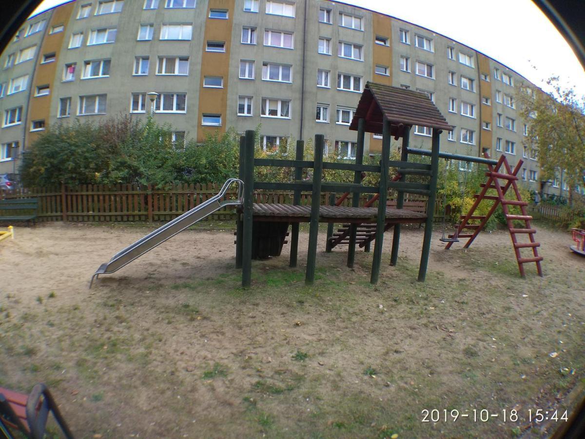 Homestay 2120 Przyjazni 4 - Tanie - Samodzielne Zameldowanie - Self Check In Poznan