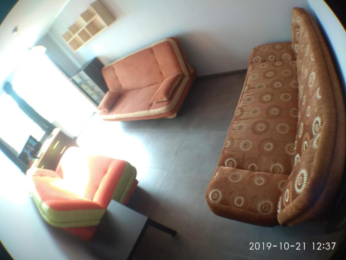 Homestay 2120 Przyjazni 4 - Tanie - Samodzielne Zameldowanie - Self Check In Poznan