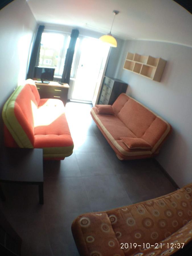 2120 Przyjazni 4 - Tanie - Samodzielne Zameldowanie - Self Check In Poznan